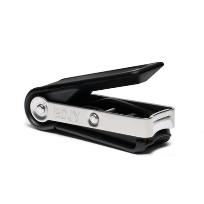 The Edgyy Fingernail Cutter